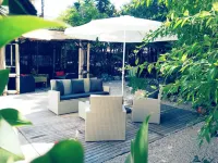 Hôtel le Sud Hotels in Juan-les-Pins