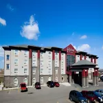 Redwood Inn & Suites