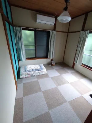 Guest House & Rider House Nedokoro Minamihama Kuju Hotels near JR Yokoshiba station