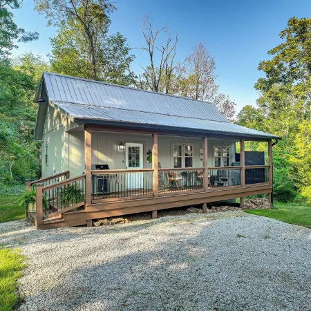 Idyllic Cabin in the Heart of Hocking Hills