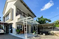 City Resort Belinyu Bangka Belitung Hotels near Pekuburan Belinyu (Ngi Chung San)