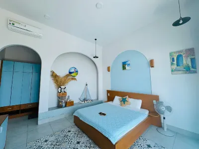 Santorini Villa Cam Ranh Hotels in Cam Lap