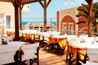 Porto Kalamaki Hotel