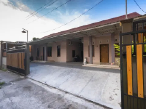 TNC Residence Syariah Mataram Hotels in Mataram