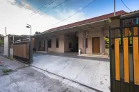 TNC Residence Syariah Mataram Hotels near The Griya Lombok