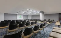 Holiday Inn BOGOTA AIRPORT by IHG - Bintang 4