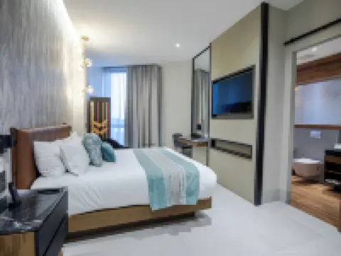 บีเคอเรอร์ โฮเทล กวาดาลาฮารา โรงแรมในกวาดาลาฮารา