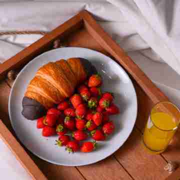 Sweet Home - Superior Apartment With Balcony Dining/Meeting Rooms