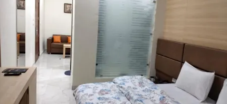 Hotel Prem Manor, Roorkee Отели рядом с достопримечательностью «Posham Pa play zone»