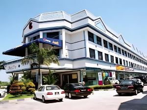 Grand City Hotel