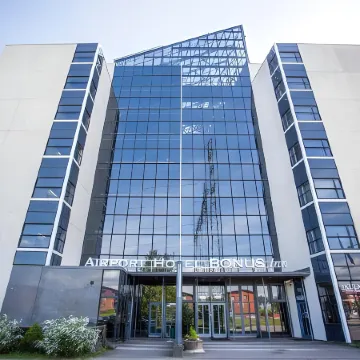 Skyline Airport Hotel