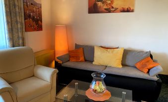 Cozy ans spacious Apartment with Scenic Views