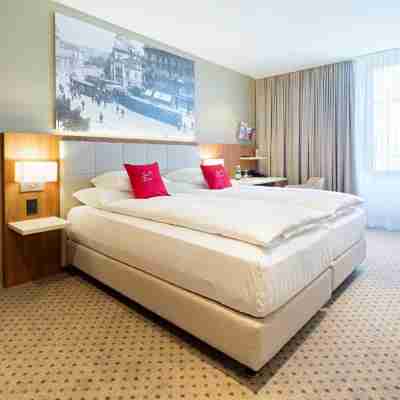 Hotel Wartmann am Bahnhof Rooms