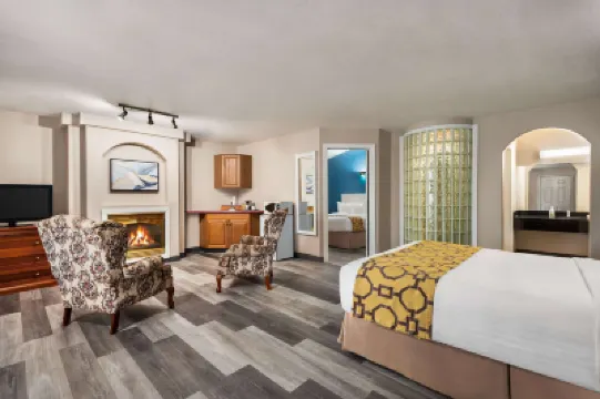 Baymont by Wyndham Hinton Hotels in 