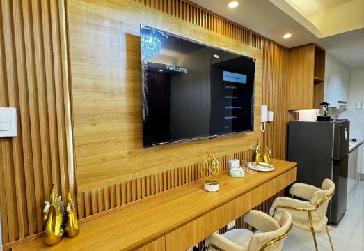 Grand Suites Shore 3 Residences