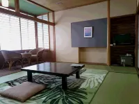 Matsunoyama Onsen Shirakawaya Hotels in Tokamachi