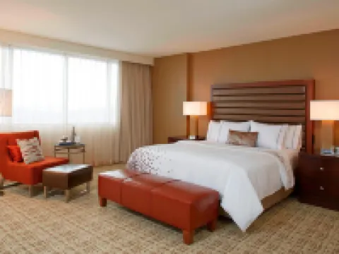 Renaissance St. Louis Airport Hotel Hotels in St. Louis County