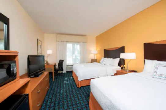Fairfield Inn & Suites Bloomington