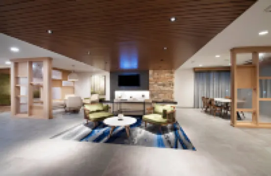 Fairfield Inn & Suites Dayton North Hotels in Butler Township