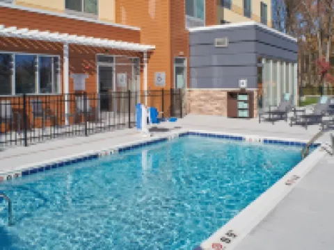 Fairfield Inn & Suites Louisville Jeffersonville Hotels in Clark County