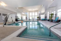 Residence Inn Cleveland Avon at the Emerald Event Center Hotel a Avon
