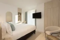 Staybridge Suites MALAGA by IHG - Kitchens