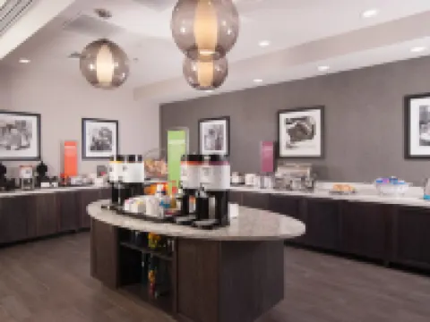 แฮมป์ตัน อินน์แอนด์สวีทส์ บายฮิลตัน ออกัสตา-ถนนวอชิงตัน โรงแรมในออกัสตา