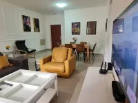 Apartment D - 3 Bedrooms Hotels near Desvio do Zango