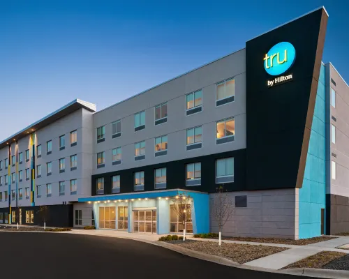 Tru by Hilton Duluth Mall Area Hotels in Duluth