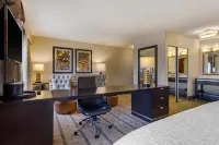 Hampton Inn & Suites Columbus Hotels in Columbus