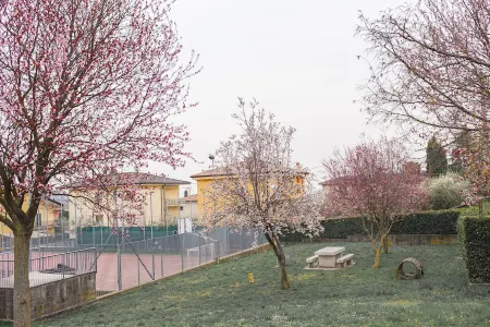 VALPOLICELLA APARTMENTS: OLIVE TREE RESIDENCE