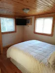 Magician Lake Escape - Perfect Getaway -  New Listing