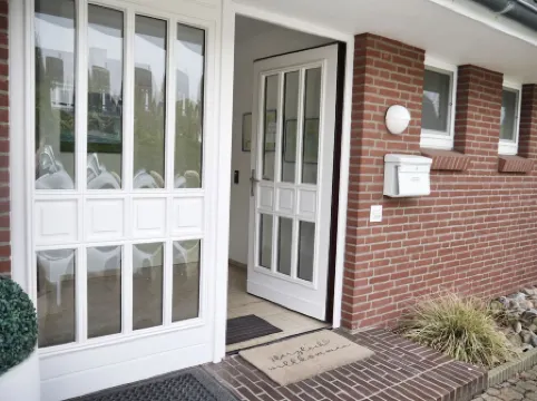 Vacation apartment with balcony near the family lagoon