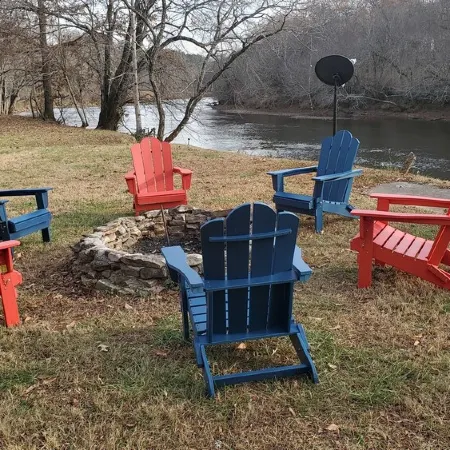 The Ruby River - Phenomenal Riverfront Cabin