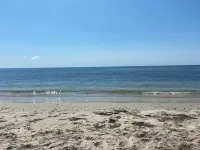 Walk to private beach, central air, wifi, 3 bedrooms.