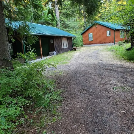 Private Enchanting Cabin on the River