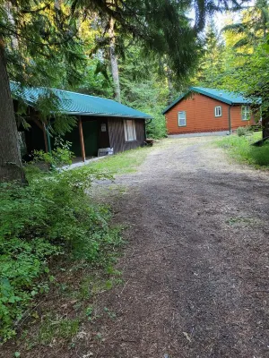 Private Enchanting Cabin on the River