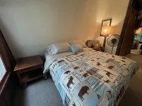 Tranquil 2 Bedroom Getaway on Private Lake Hotels in Packwaukee