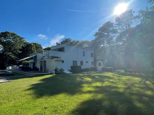 2 Acres Gated Estate W/Pool,Hot Tub, Tennis, Basketball, Garden, Beach, Dog OK