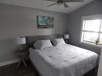 Downtown Charmer - Spacious 1 Bed 1 Bath  - Adventure Basecamp Hotels in Sandpoint