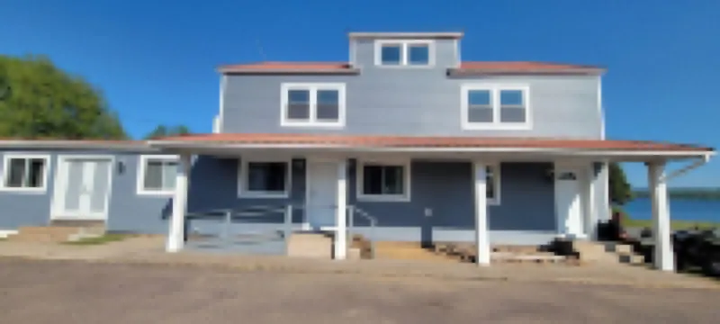 Modern Retreat on Lake Superior, close to the Snowmobile trails!