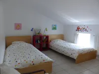 Large, tastefully renovated old house with elegant swimming pool.<br> Hôtels à : Saint-Marcel-d'Ardèche