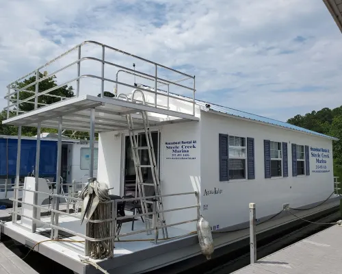 Floating Cabin at Steele Creek Marina--CAN NOT BE DRIVEN Hotels in Vance County