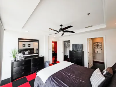 Bristol Speedway Condo- Centrally located Hard Rock Casino, Downtown, Speedway Hotels near Walgreens Pharmacy at Bristol Regional Medical Center