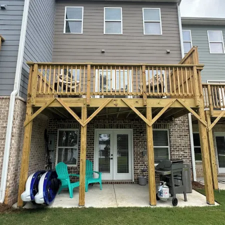NEW Spacious Lake Oconee Townhome! Stunning views & 100's feet of waterfront!