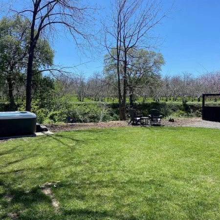Modern 2 bedroom close to historic downtown winters