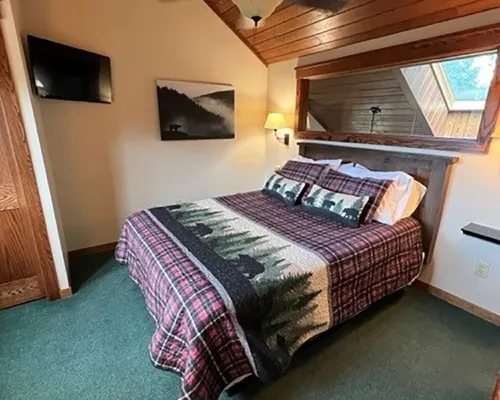 Lola’s Lodge Ski-In/Ski-Out 3 bedroom Lodge near hiking/golf Hotels in Lutsen