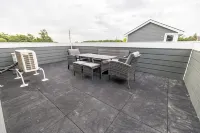 New 3 Bed 4 Bath Home - Rooftop Deck, 2 Car Garage & Porch Near Downtown!