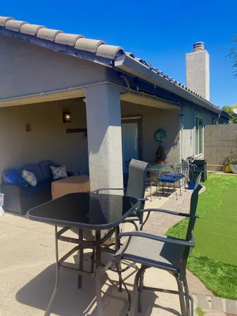 Private home in nice neighborhood with pool. Close to golf, trails and dining