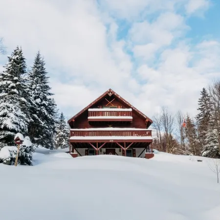Charming ski chalet nestled in Vermont's Northeast Kingdom